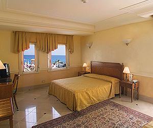 Giardini Naxos Accommodation - Hellenia Yachting Hotel - Sunway.ie