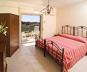 Letojanni Accommodation - Carmen Miosotis Apartments - Sunway.ie