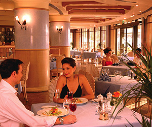 Dubai Accommodation - Le Royal Meridien Beach Resort & Spa - Sunway.ie