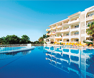 Albufeira Accommodation - Luna Miramar Apartments - Sunway.ie