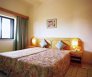 Albufeira Accommodation - Ondamar Hotel Apartments - Sunway.ie