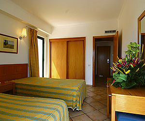 Olhos d'Agua Accommodation - Oceanus Aparthotel - Sunway.ie