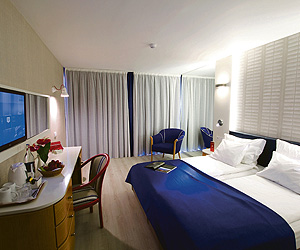 Funchal Accommodation - Four Views Monumental Hotel - Sunway.ie