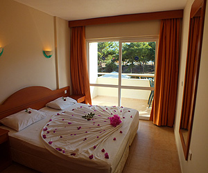 Kusadasi Accommodation - Tuntas Apartments - Sunway.ie