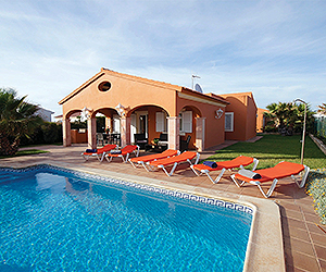 Villas Begonias, Calan Bosch