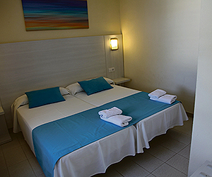 Calan Bosch Accommodation - Roc Lago Park Apartments - Sunway.ie