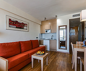 Palma Nova Accommodation - Ponent Mar Aparthotel - Sunway.ie