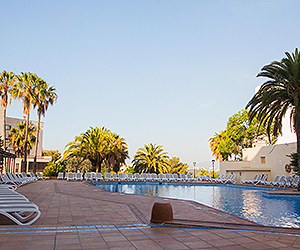 Portals Nous Accommodation - Ola Aparthotel Tomir - Sunway.ie