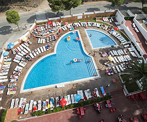 International 2, Salou