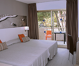 Salou Accommodation - Playa De Oro Hotel - Sunway.ie