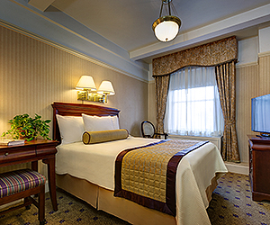 Manhattan Accommodation - Wellington Hotel - Sunway.ie