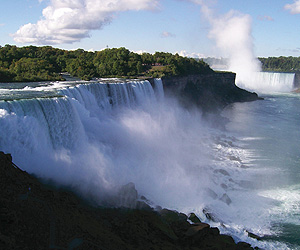 Choose Sunway for your Niagara Falls Holiday