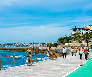 Your Estoril Holiday begins with Sunway Your Estoril Holiday begins with Sunway
