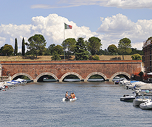 Choose Sunway for your Peschiera Holiday