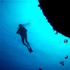 scuba diving in levante